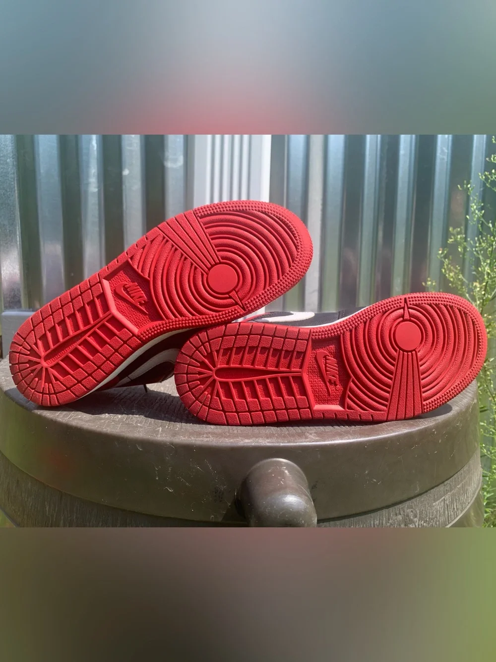 Nike Air Jordan 1 Low ‘Alternate Bred Toe’ Nike 553560-066 Size 4Y